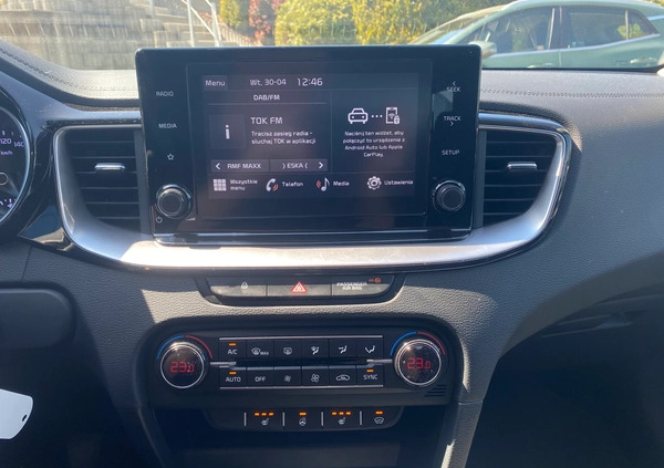 Kia Ceed cena 104900 przebieg: 15679, rok produkcji 2023 z Lędziny małe 106